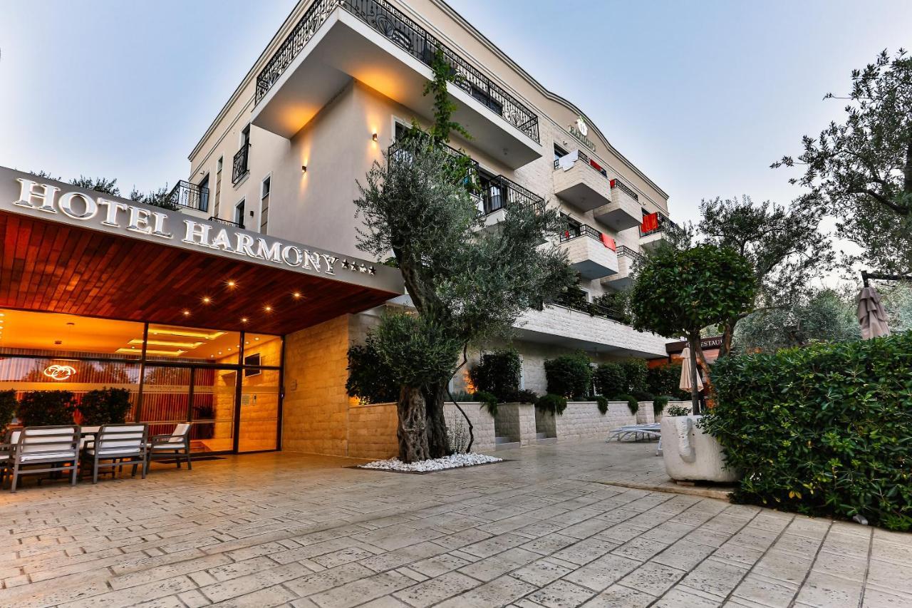 Hotel Harmony By Aycon Petrovazzo Esterno foto